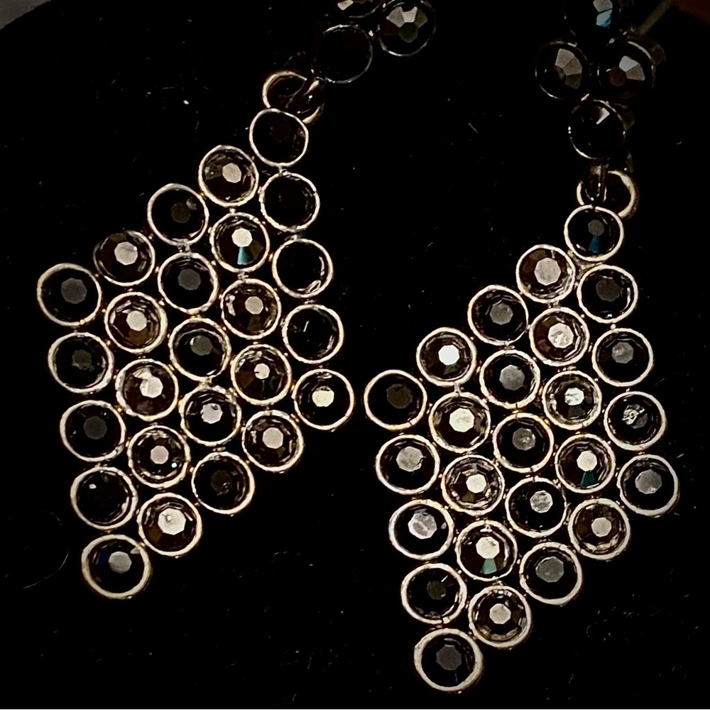 Earrings black and Silver tone  Geometric with Intricate Detail